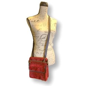 Relic crossbody bag